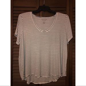 American Eagle Black and White Striped Tee